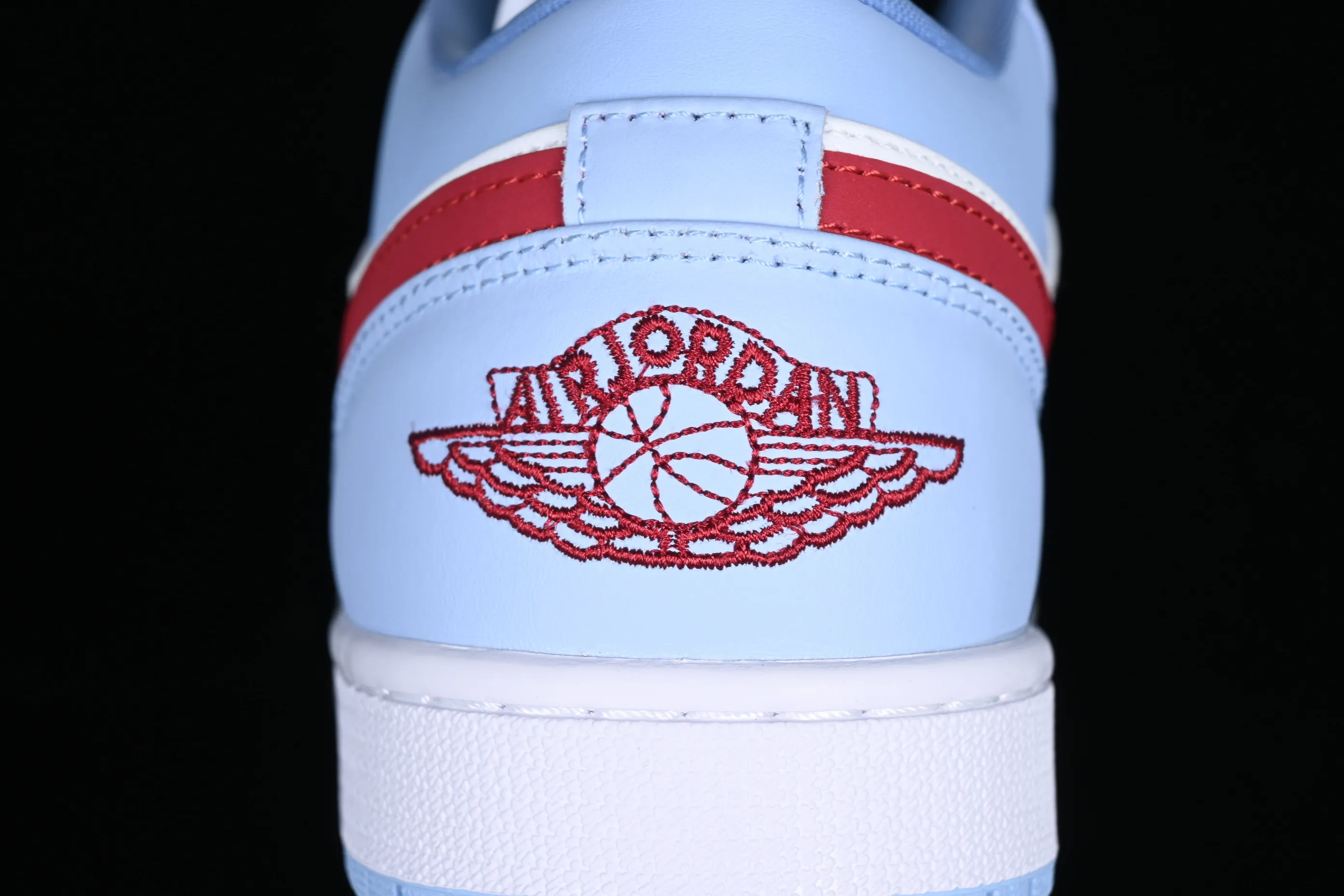 All categories Air Jordan Jordan series basketball shoes Air Jordan 1 Low Z version Air Jordan 1 Low AJ1 Joe 1 white blue red toe low-top cultural casual sneakers DC0774-164